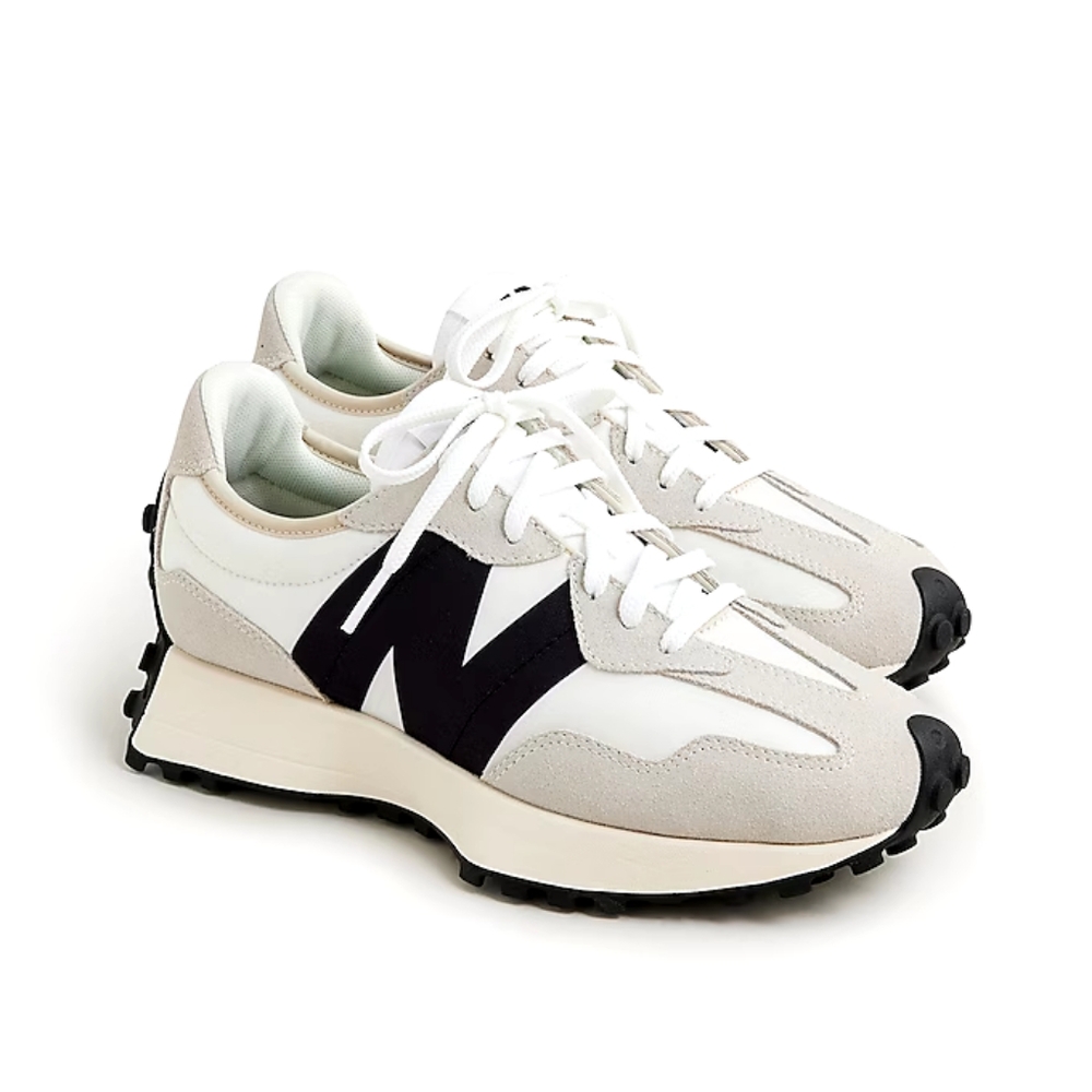 New Balance 327
